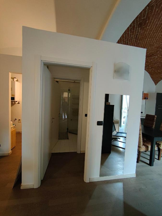 Accogliente Appartamento Tipo Loft Turín Exterior foto